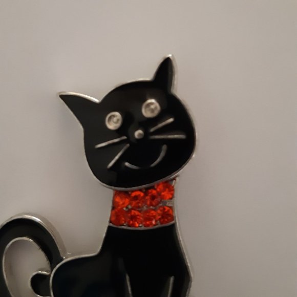 Black Cat Halloweenl Pin - Picture 3 of 10
